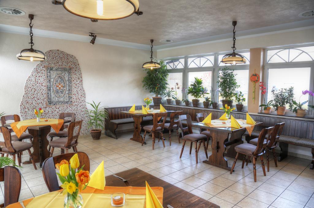 Pension & Gasthaus Kahren Ngoại thất bức ảnh